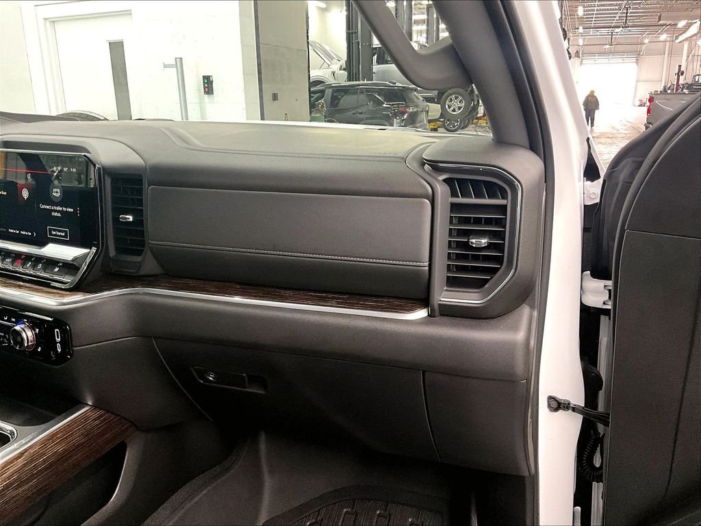 Used 2026 Summit White GMC Elevation image 13