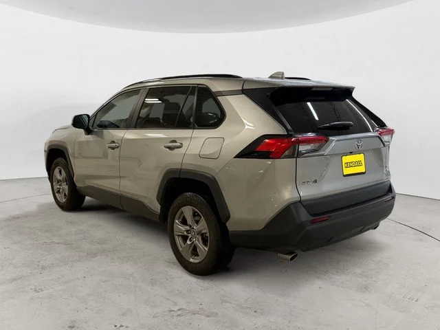 Used 2025 Silver Toyota XLE image 7