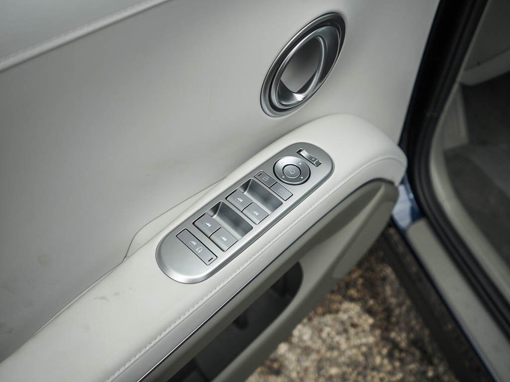 New 2026 Pacific Sapphire Hyundai SEL Premium 7P AWD image 20