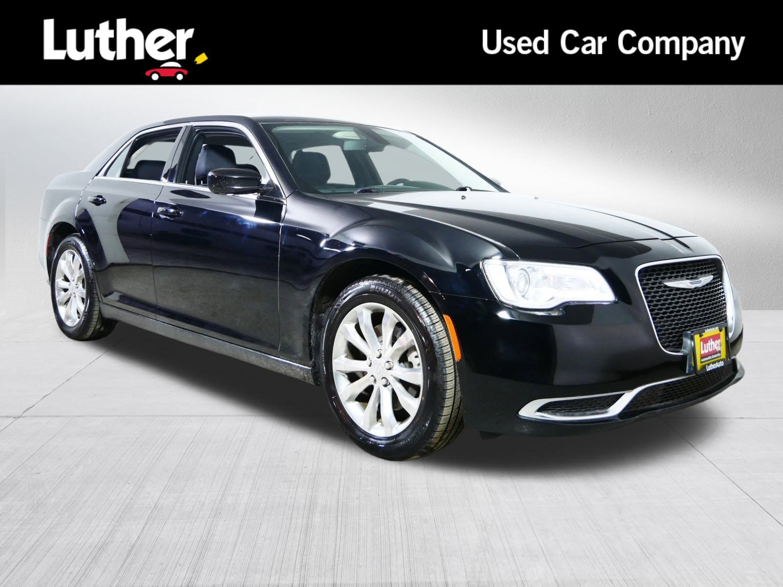 2022 Chrysler 300 Touring