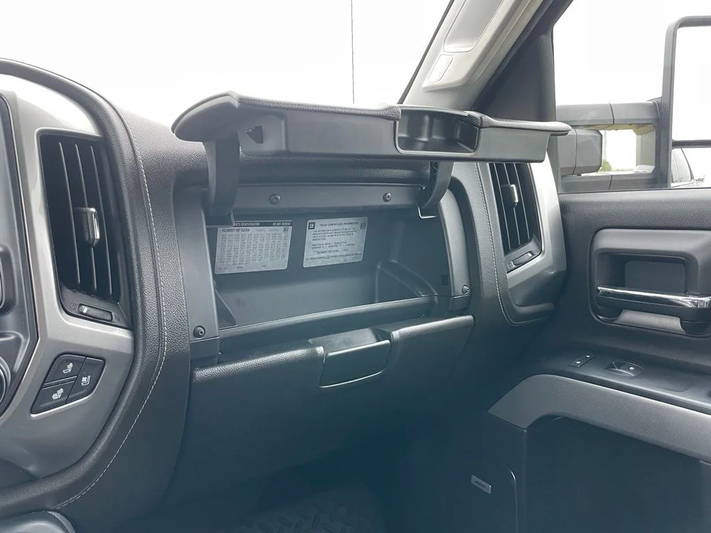 Used 2017 Black Chevrolet LTZ image 41