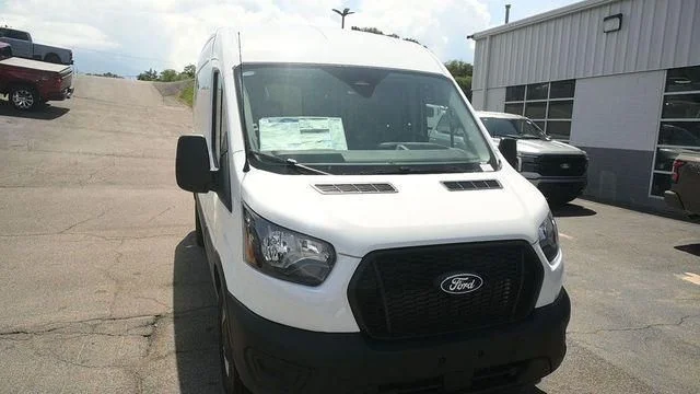 New 2026 Oxford White Ford Cargo Van image 3