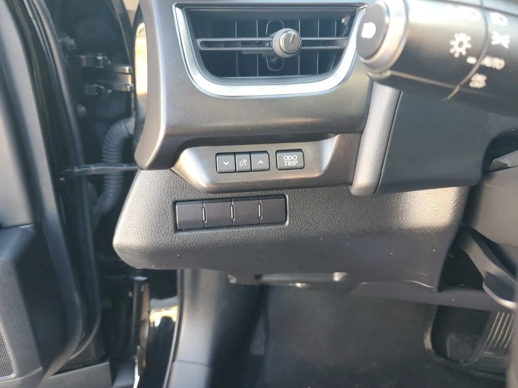 Used 2021 Black Lexus 250h Base image 33