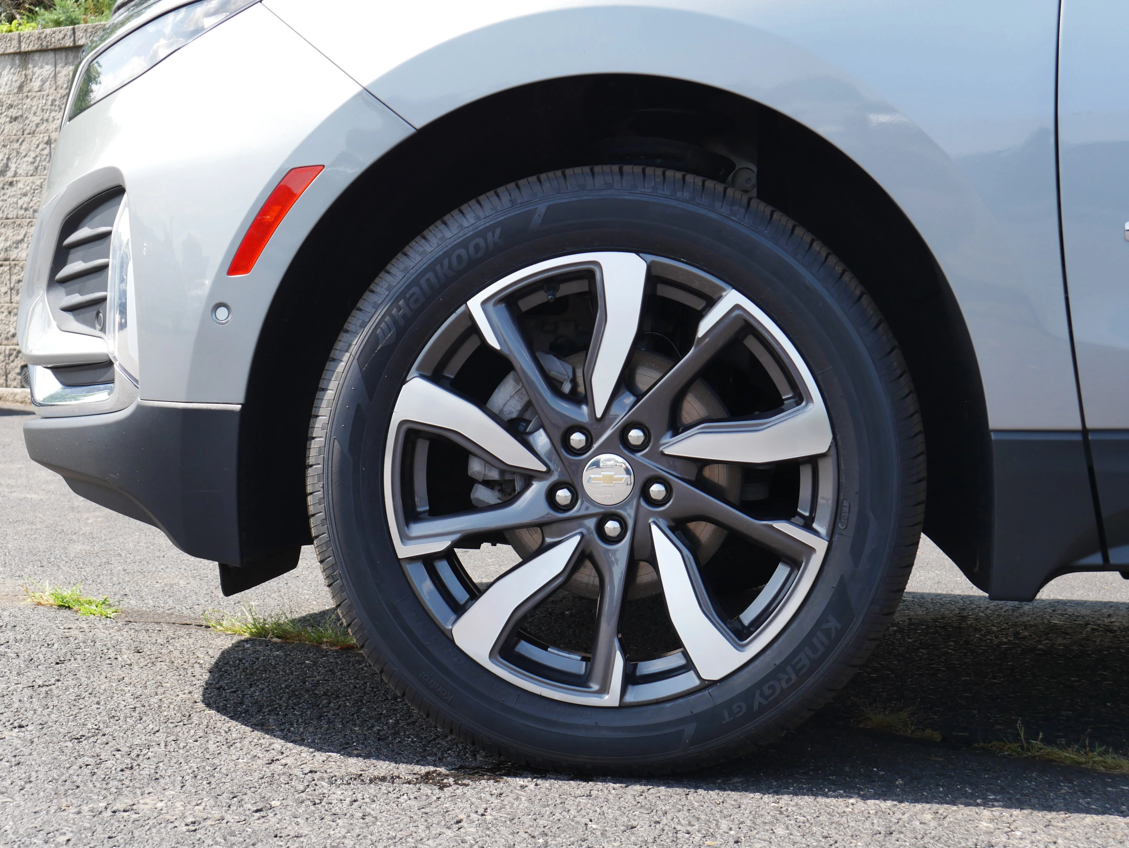 2024 Chevrolet Equinox Premier - Photo 11