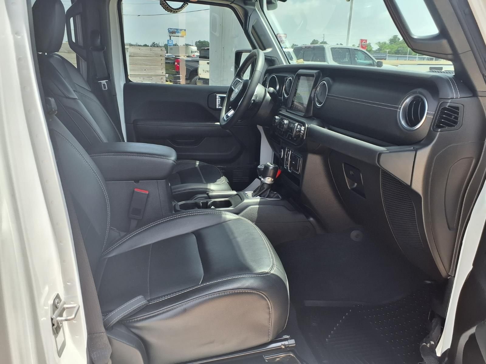 Used 2023 Bright White Clearcoat Jeep Overland image 19