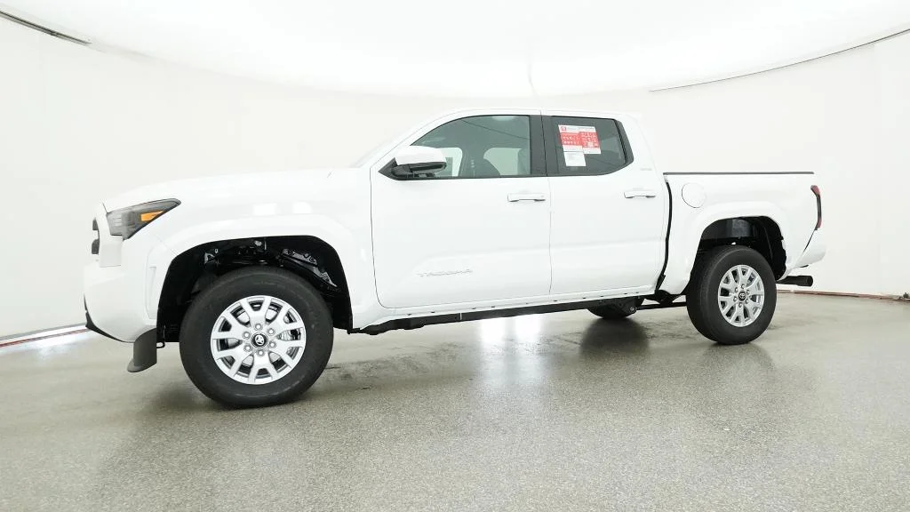 New 2026 Ice Cap Toyota SR5 image 4