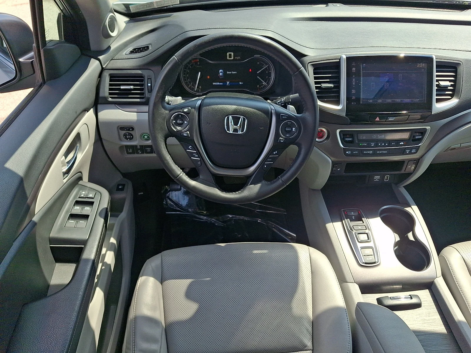 Used 2020 Silver Honda RTL image 11