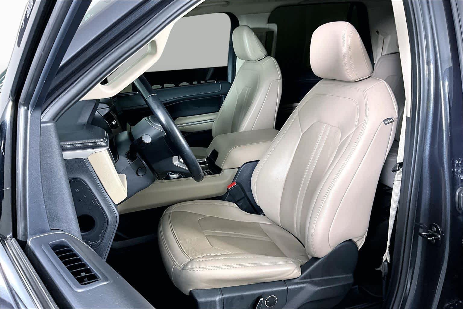 Used 2023 Dark Matter Gray Ford Limited image 8