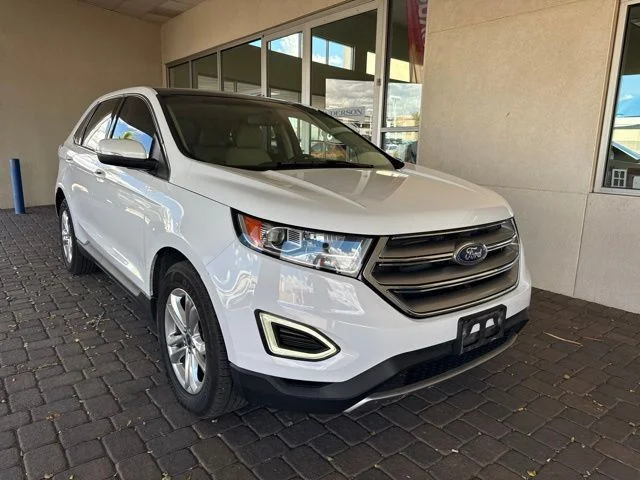 Used 2017 Oxford White Ford SEL image 6