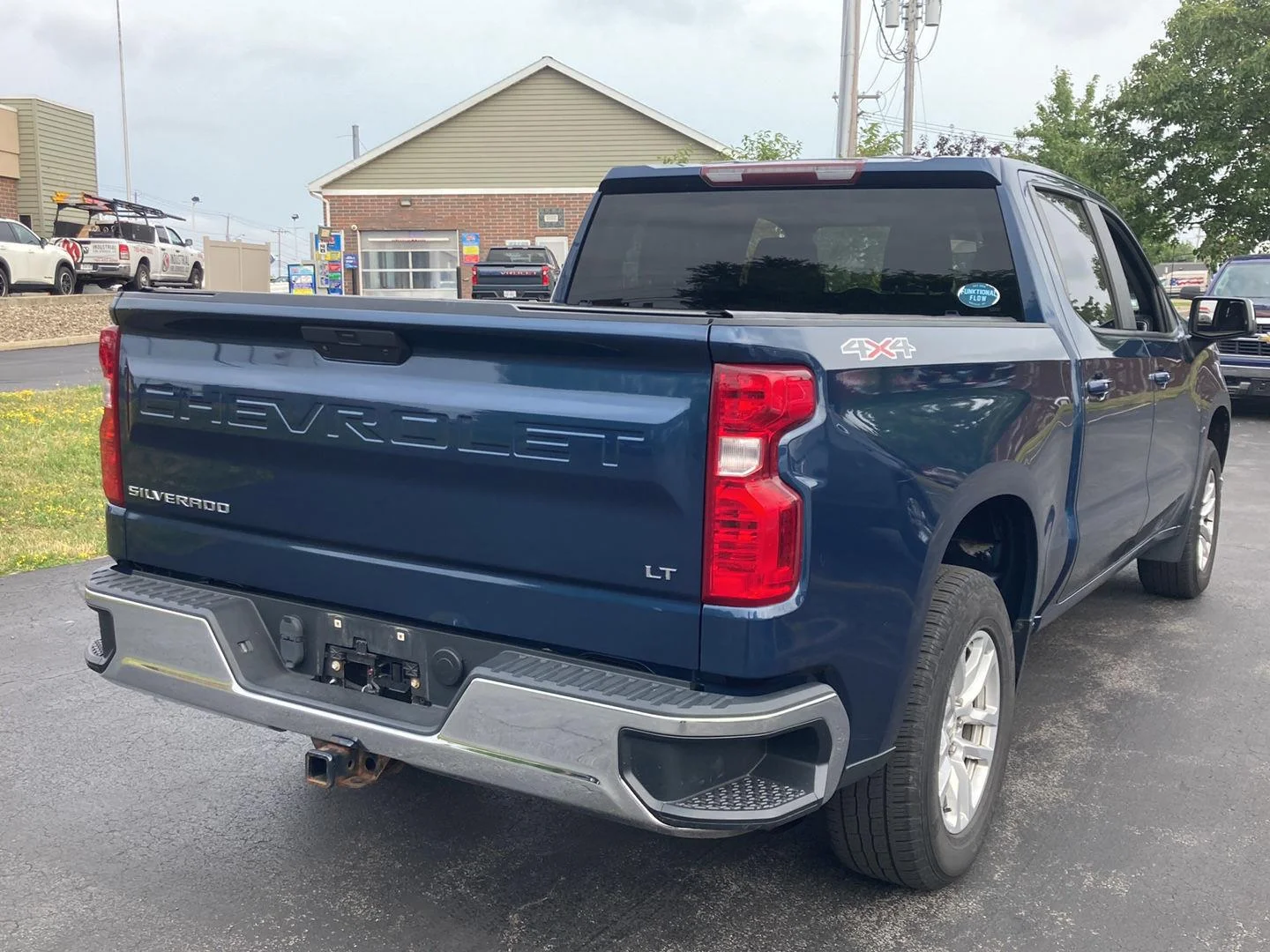 Used 2019 NORTHSKY BLUE METALLIC Chevrolet LT image 7