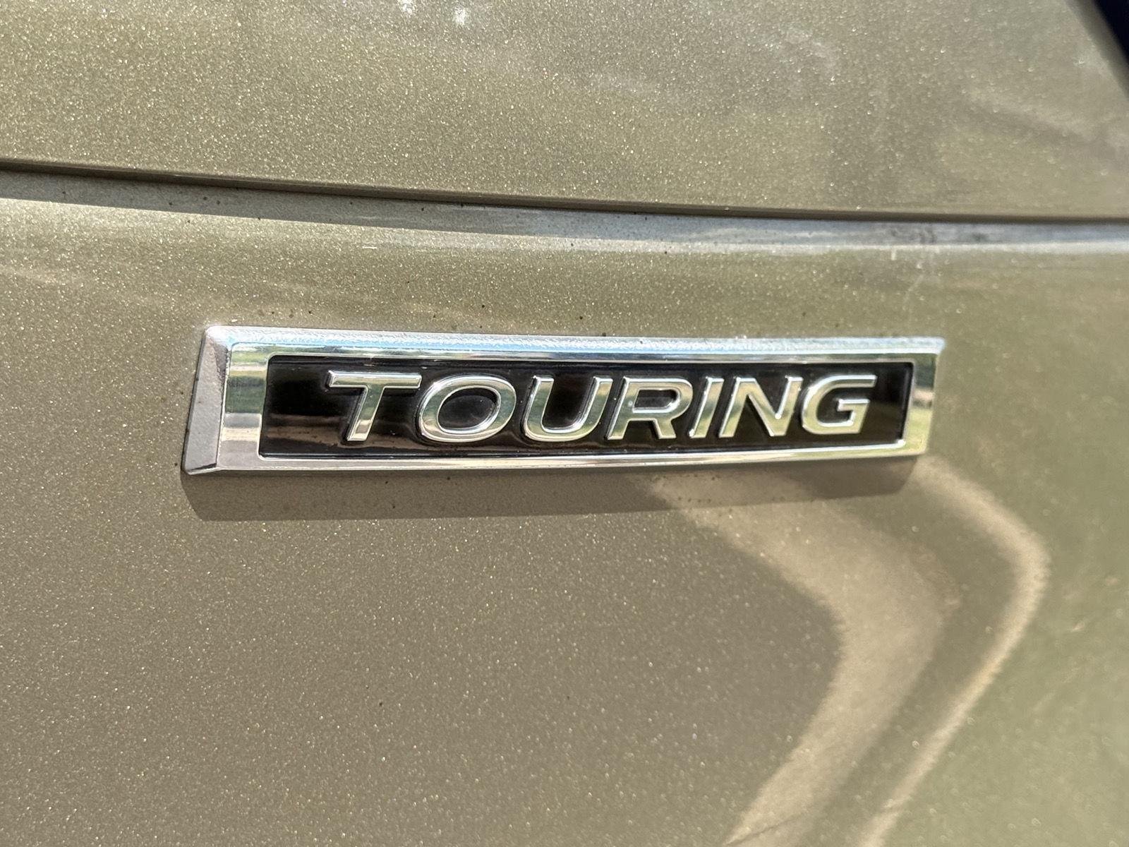 Used 2025 Autumn Green Metallic Subaru Touring image 18