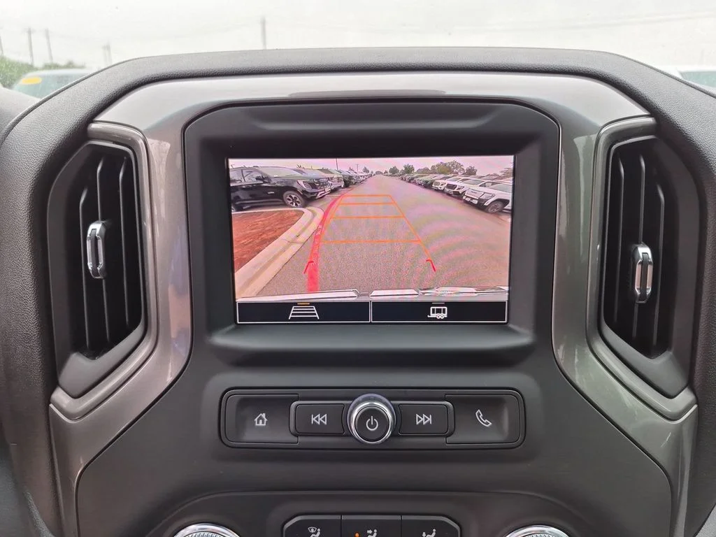 Used 2025 Gray GMC Pro image 27
