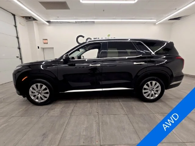 Used 2025 Abyss Black Pearl Hyundai SEL image 2