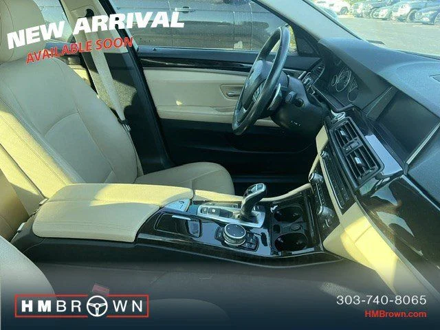 Used 2016 Alpine White BMW 535i xDrive image 5