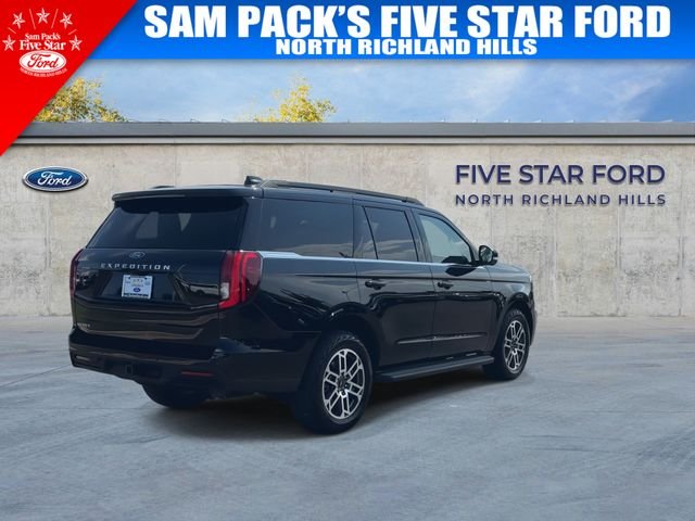 Used 2025 Black Ford Active image 9