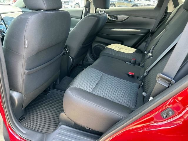 Used 2018 Red Nissan SV image 10