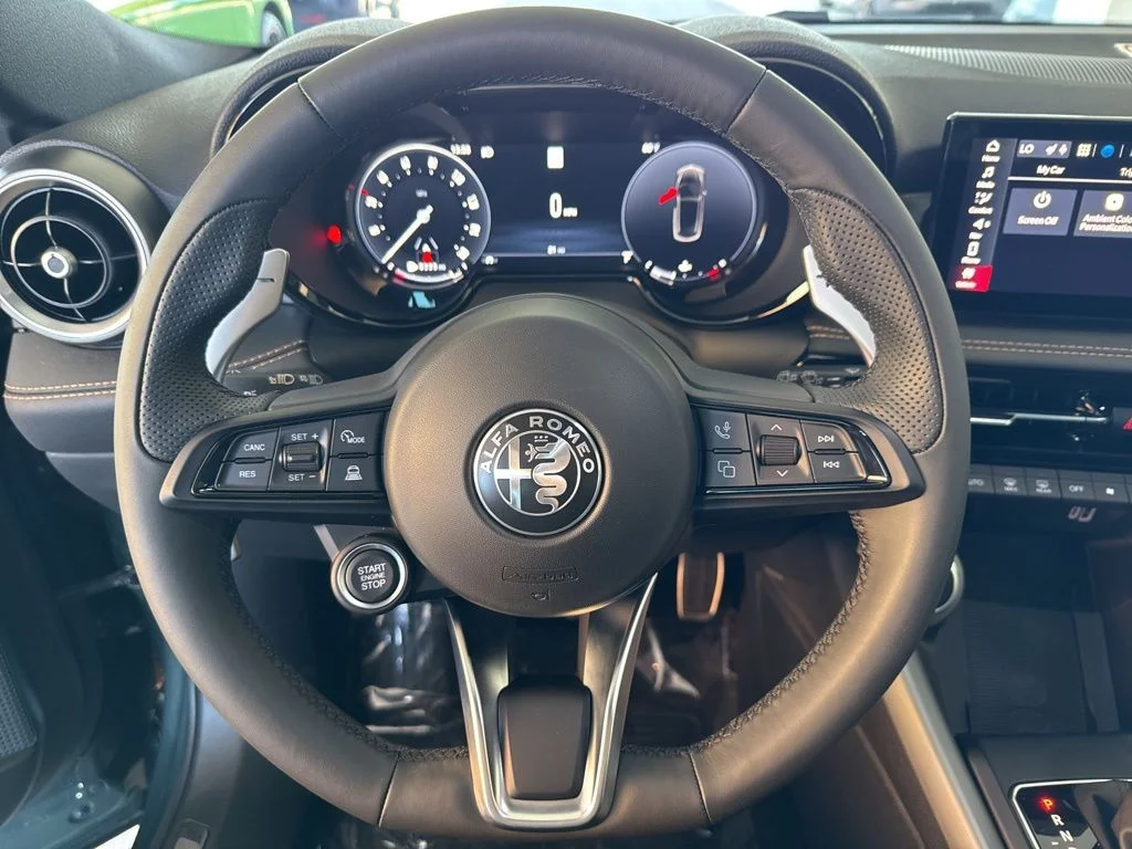 New 2026 Verde Monza Alfa Romeo Veloce image 11