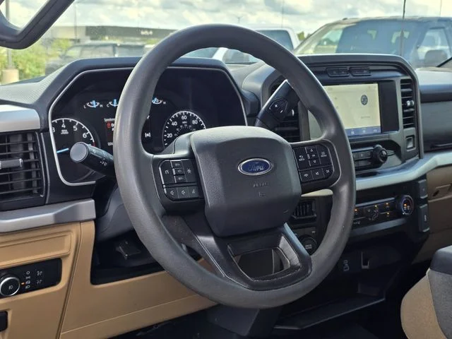 Certified Used 2022 Agate Black Metallic Ford XLT image 24
