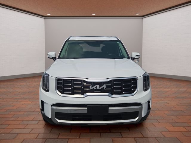 Certified Used 2023 White Kia S image 29