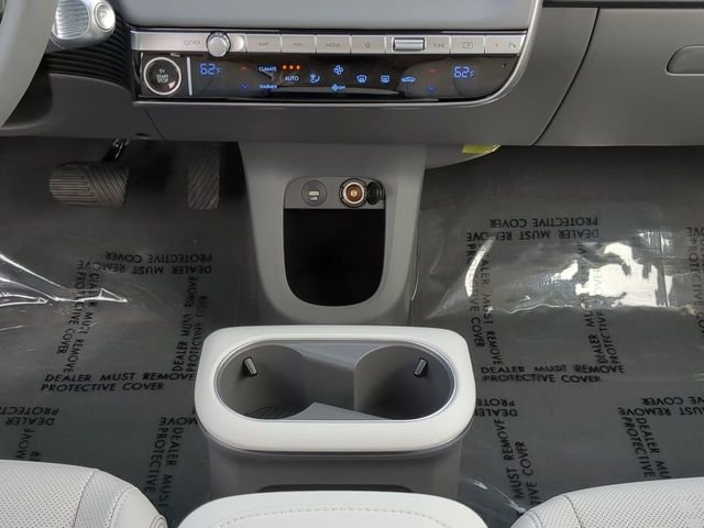 Certified Used 2023 Black Hyundai SEL image 18