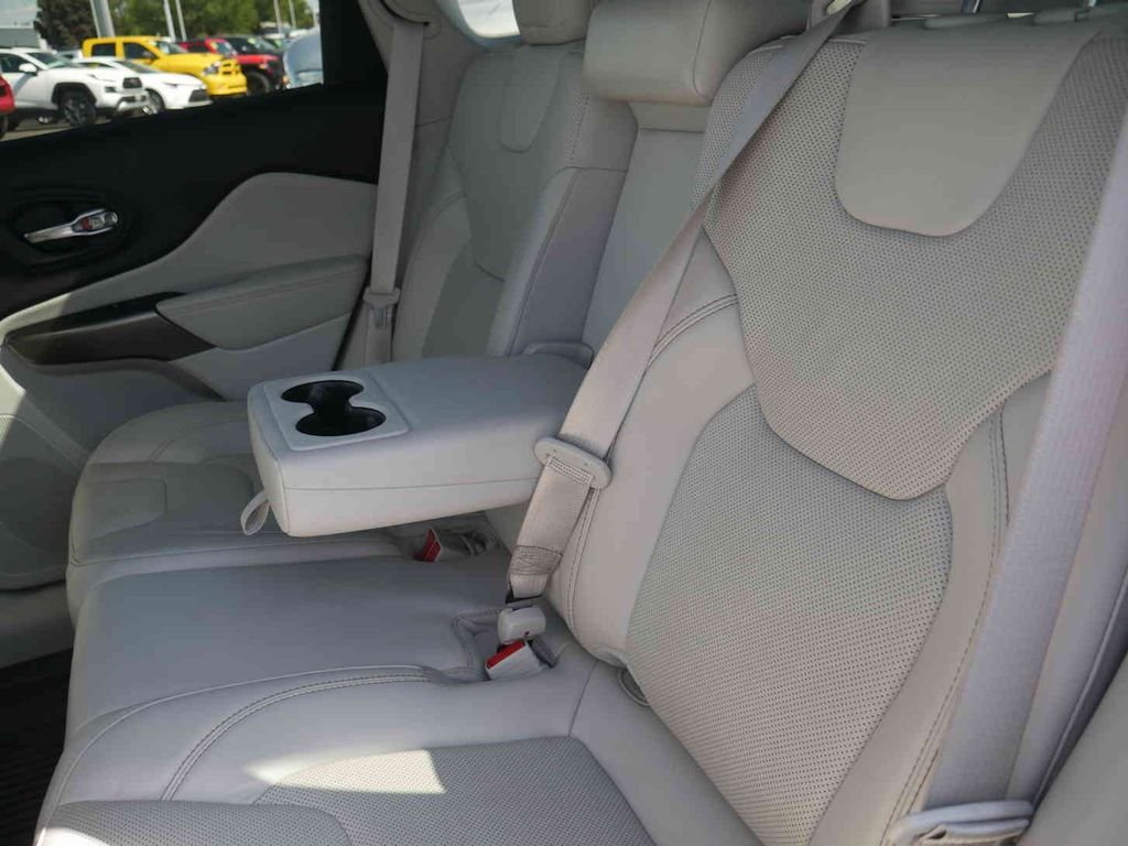 Used 2021 Blue Jeep Limited image 16