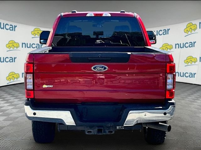 Used 2020 Red Ford XLT image 3