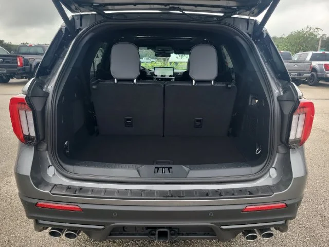 New 2026 Gray Metallic Ford ST image 10