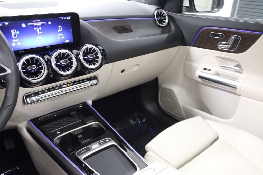 Used 2026  Mercedes-Benz GLA 250 image 24
