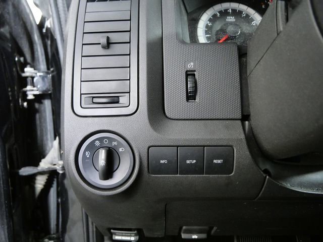 Used 2009 Black Ford XLT image 25