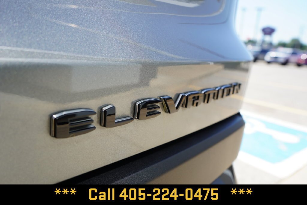 Used 2026 Sterling Metallic GMC Elevation image 7