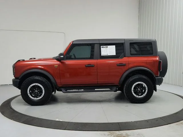 Used 2023 Red Ford Badlands image 4