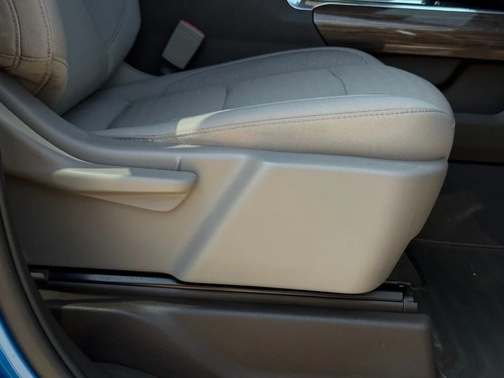 Used 2023 Blue Chevrolet LT image 26