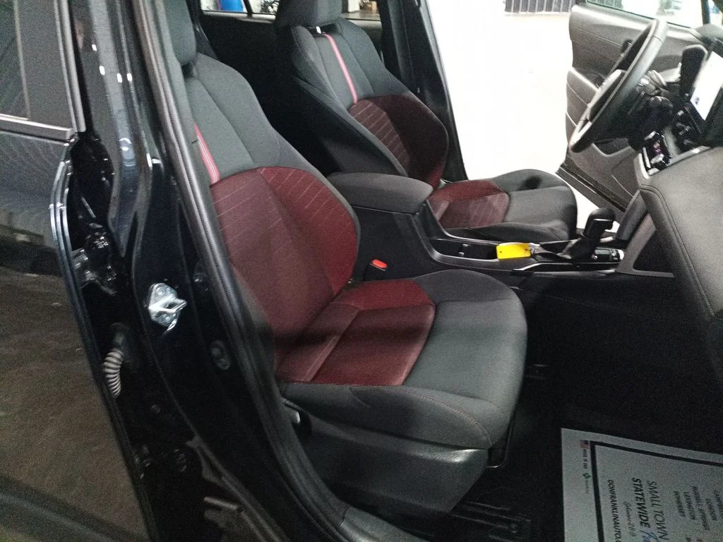 Used 2025 Black Toyota Hybrid Nightshade image 31