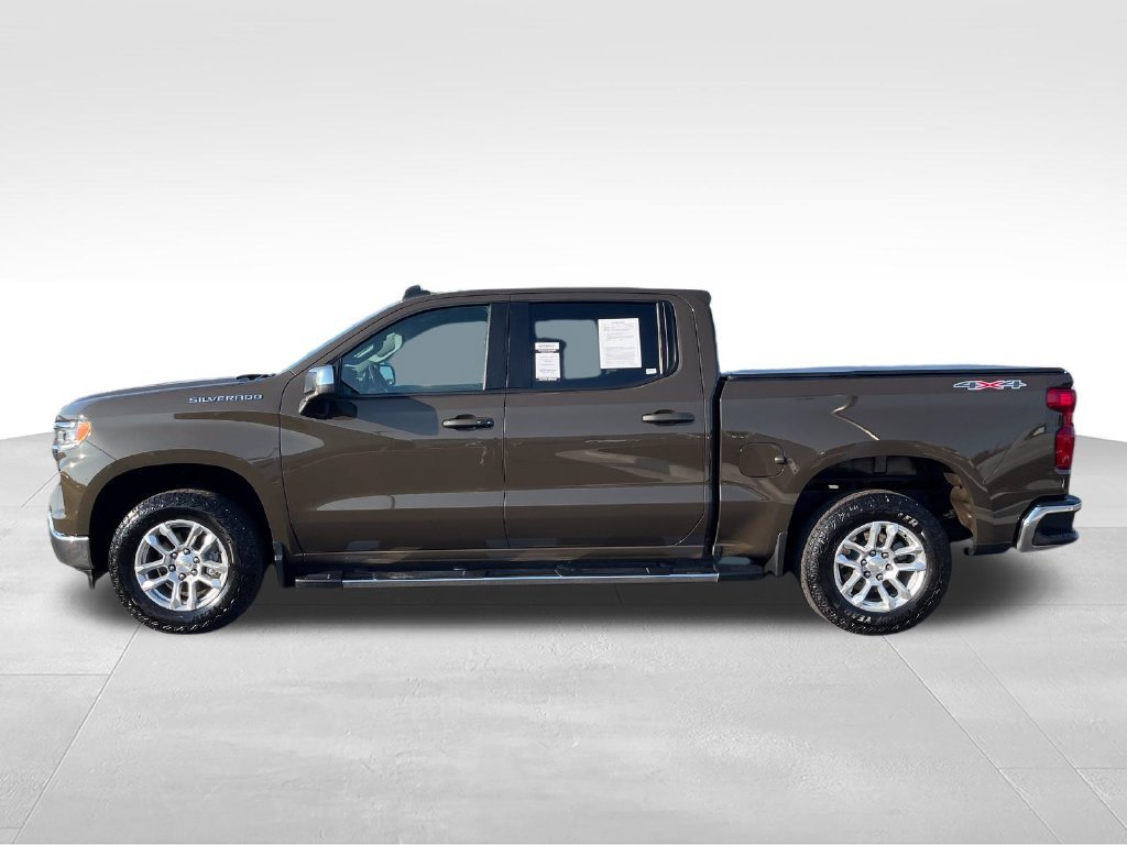 Used 2023 Brown Chevrolet LT image 3