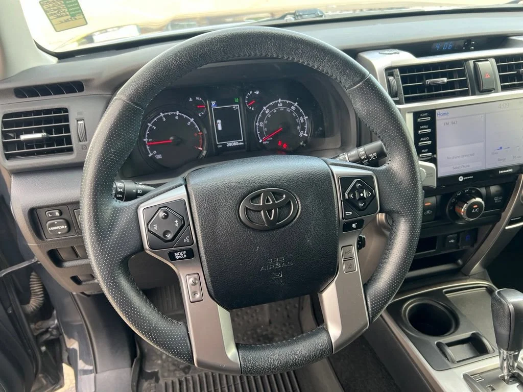 Used 2024  Toyota SR5 image 13