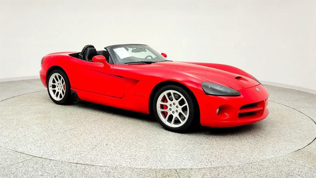 Used 2004 Viper Red Dodge 2dr Convertible SRT10 with Bluetooth Connectivity image 3