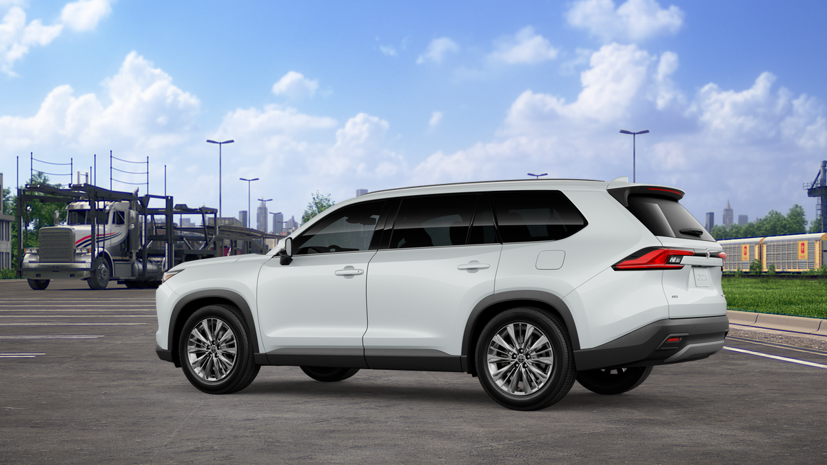 New 2026 Wind Chill Pearl Toyota Platinum image 5