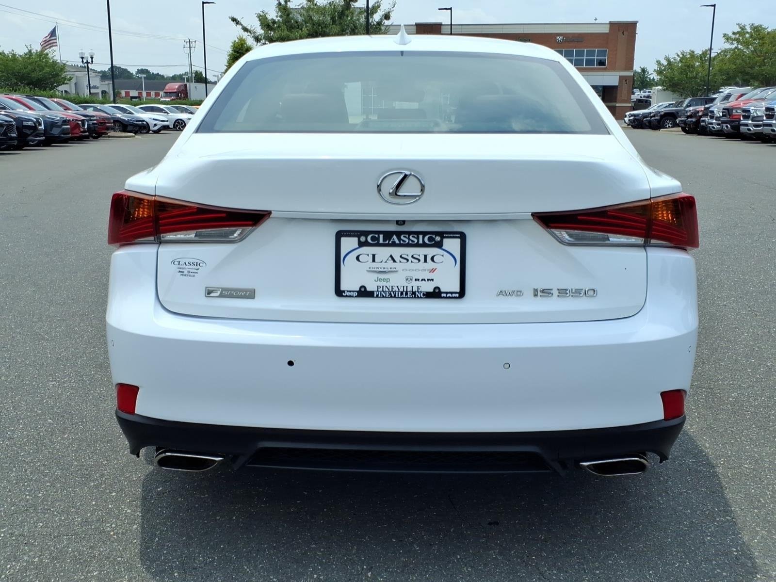 Used 2019 Ultra White Lexus IS 350 F SPORT image 17