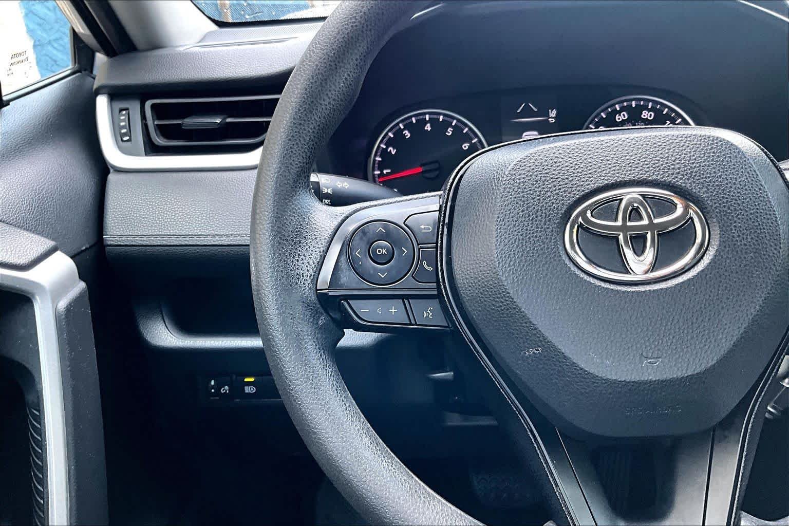 Used 2021 Silver Sky Metallic Toyota LE image 23