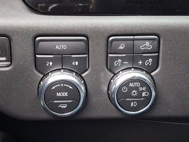 2023 GMC Sierra 1500 SLT - Photo 24
