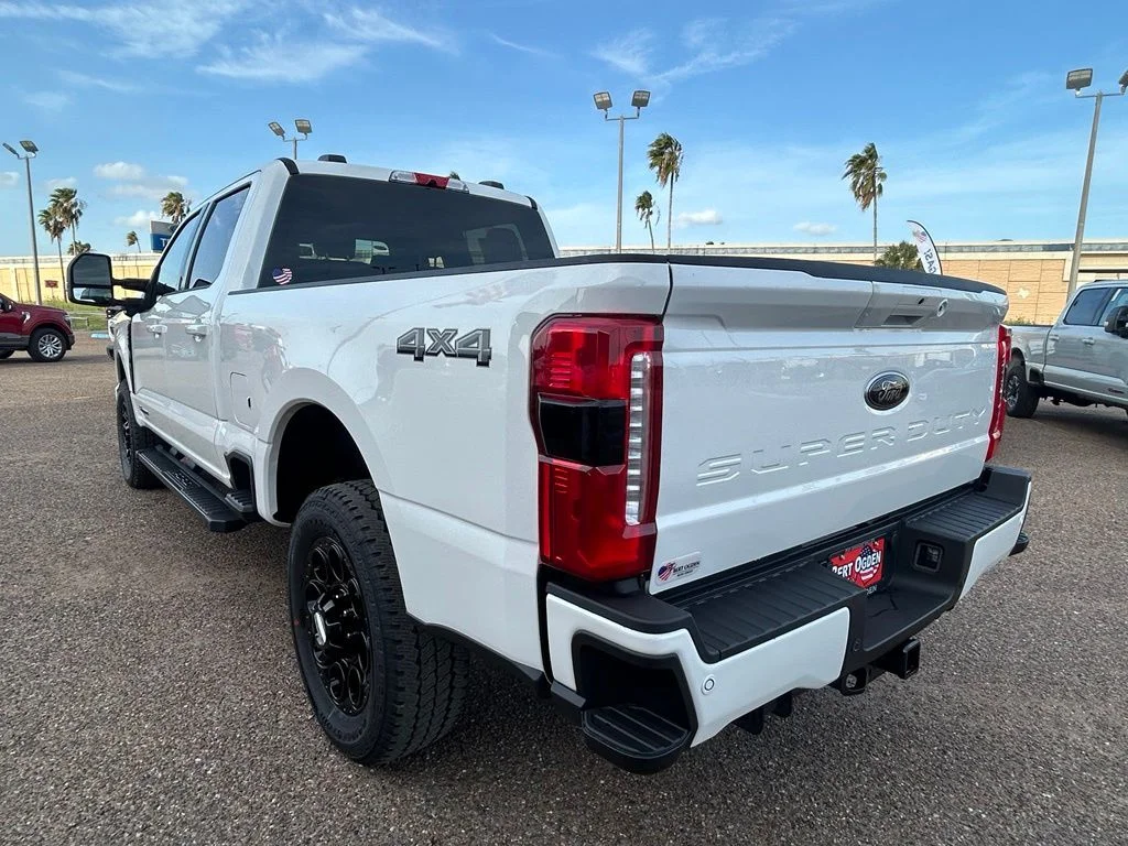 New 2026 Star White Metallic Tri-Coat Ford F-250® Lariat® image 5