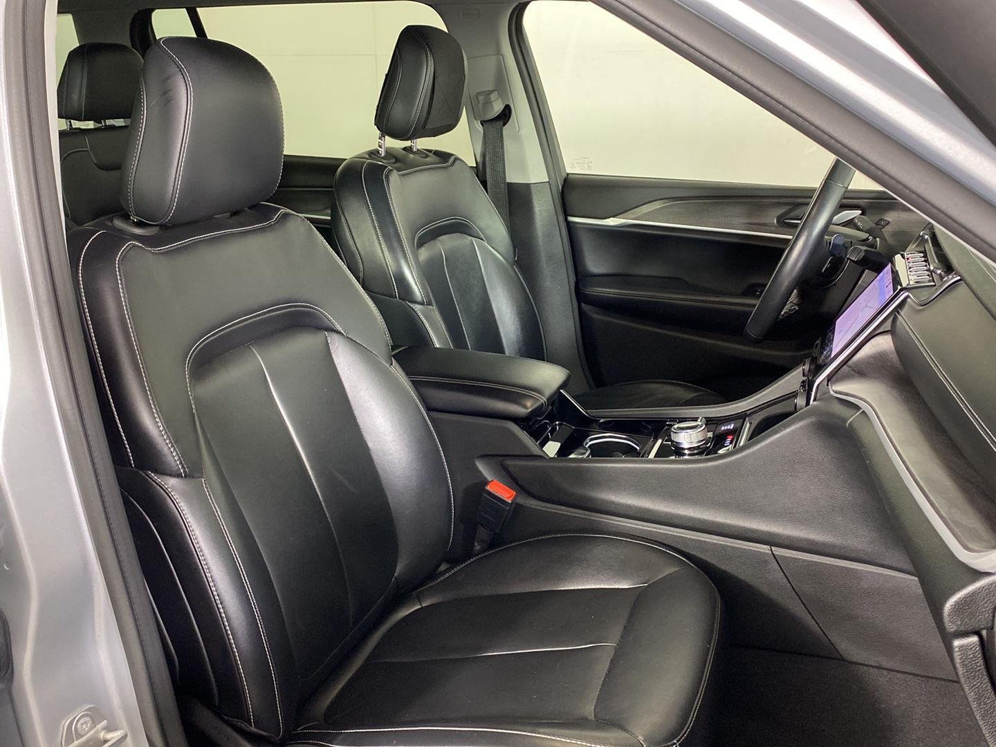 Used 2021 Silver Zynith Jeep Limited image 24