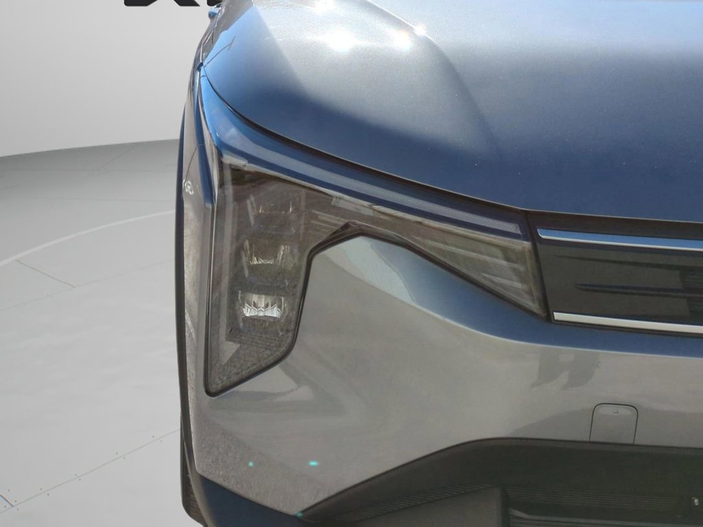 New 2026 Steel Gray Kia LXS image 10