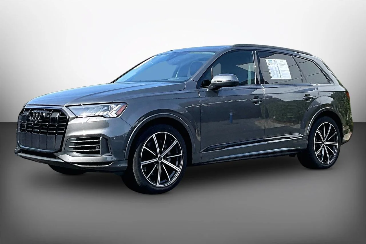 Certified Used 2024  Audi 55 Prestige image 4