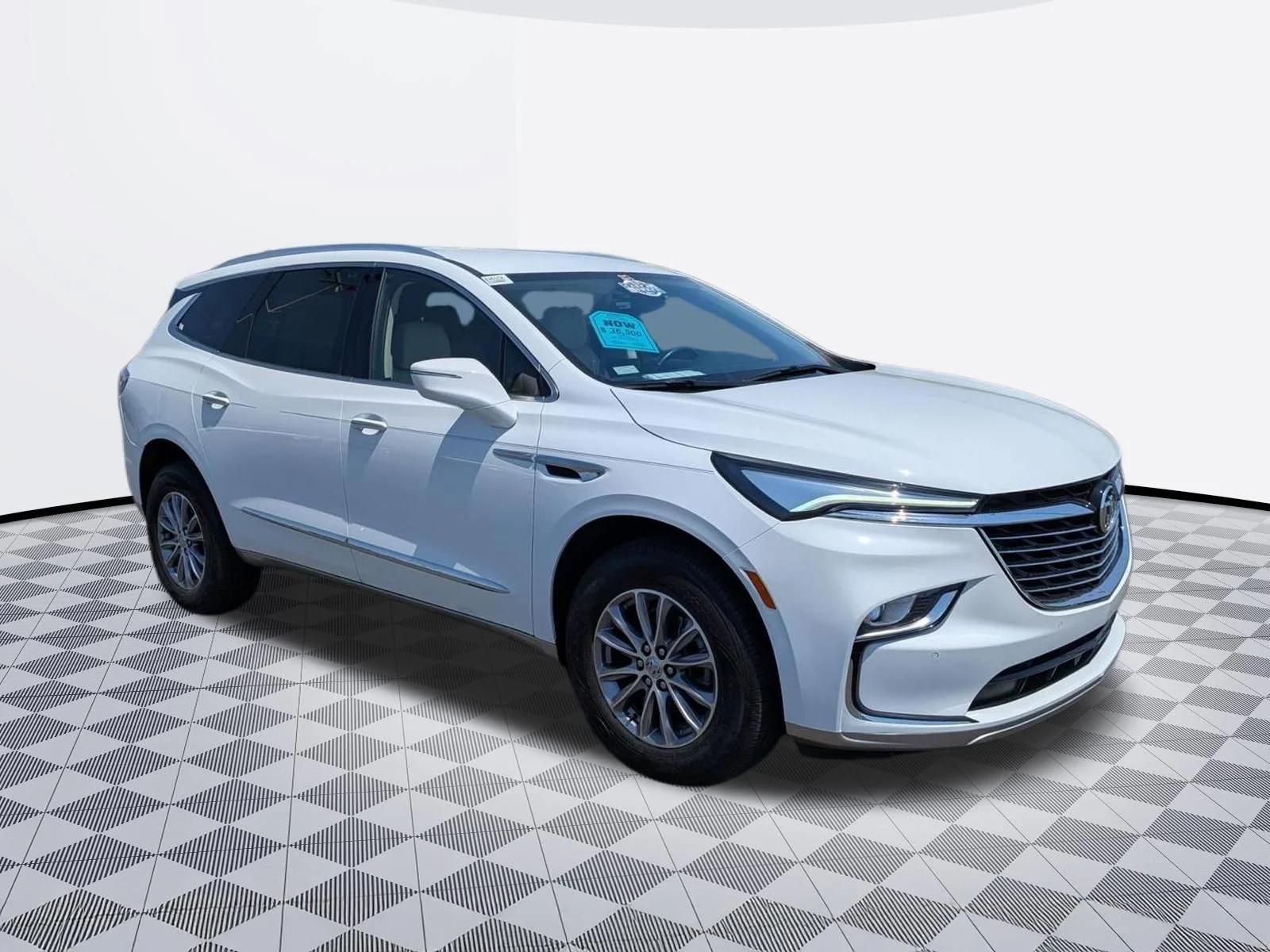 Used 2023 Summit White Buick Essence image 3