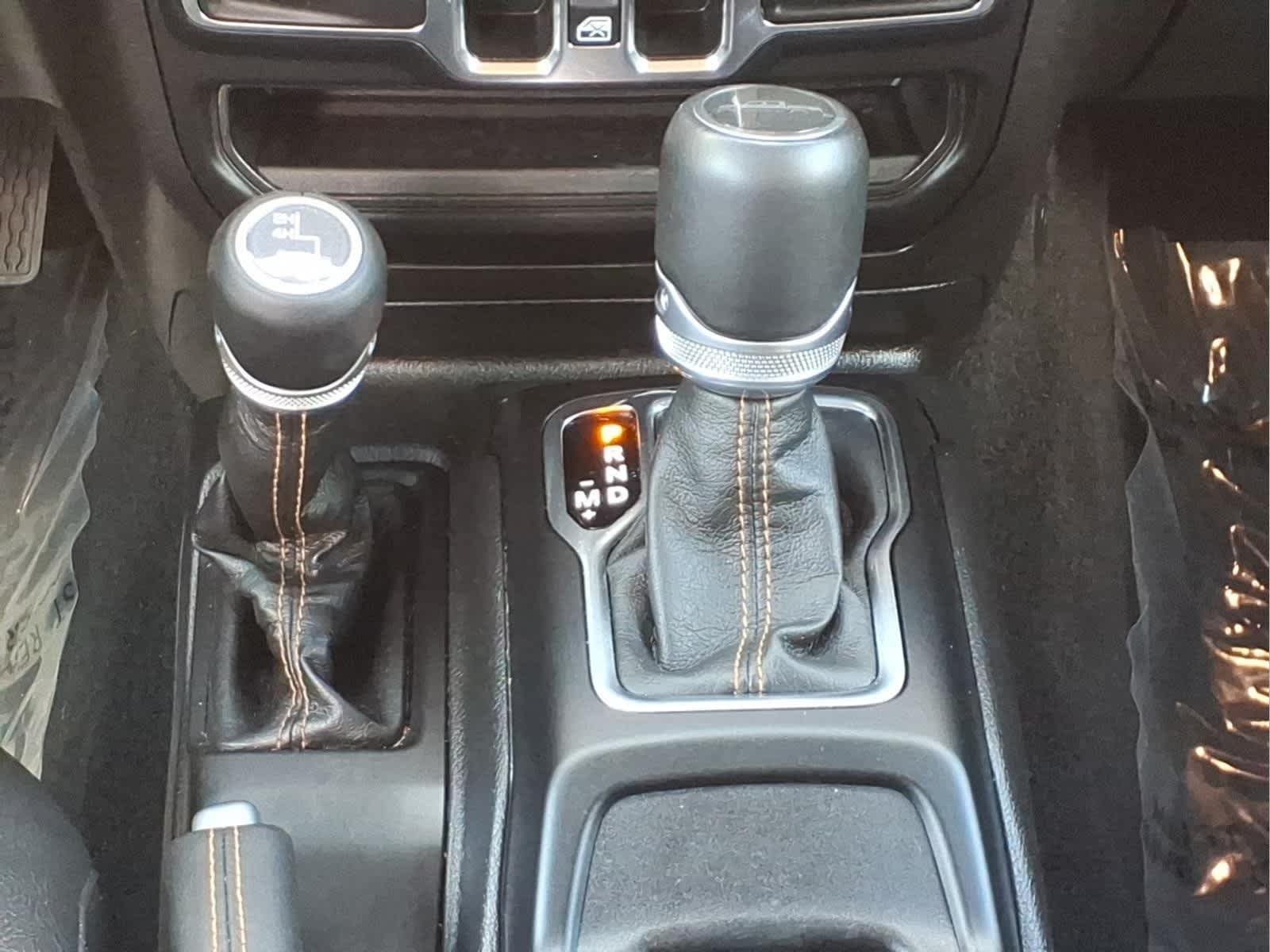 Used 2023 Black Clearcoat Jeep High Altitude image 26
