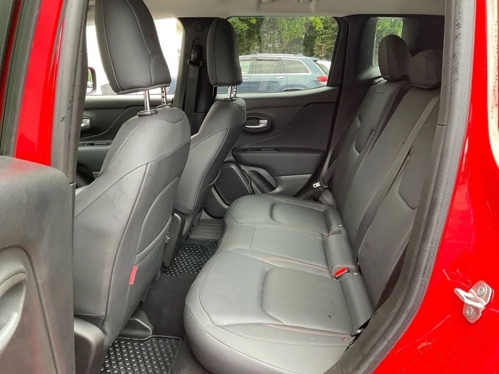 Used 2023 Red Jeep Trailhawk image 29