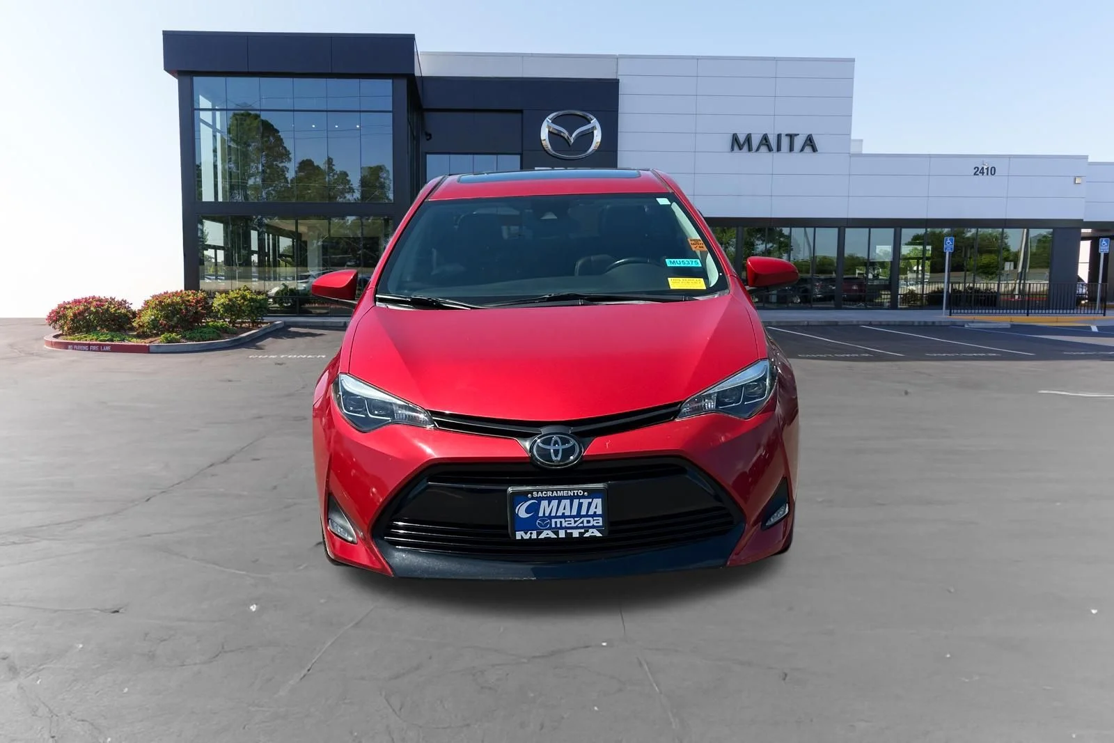 Used 2019 Barcelona Red Metallic Toyota XLE image 8