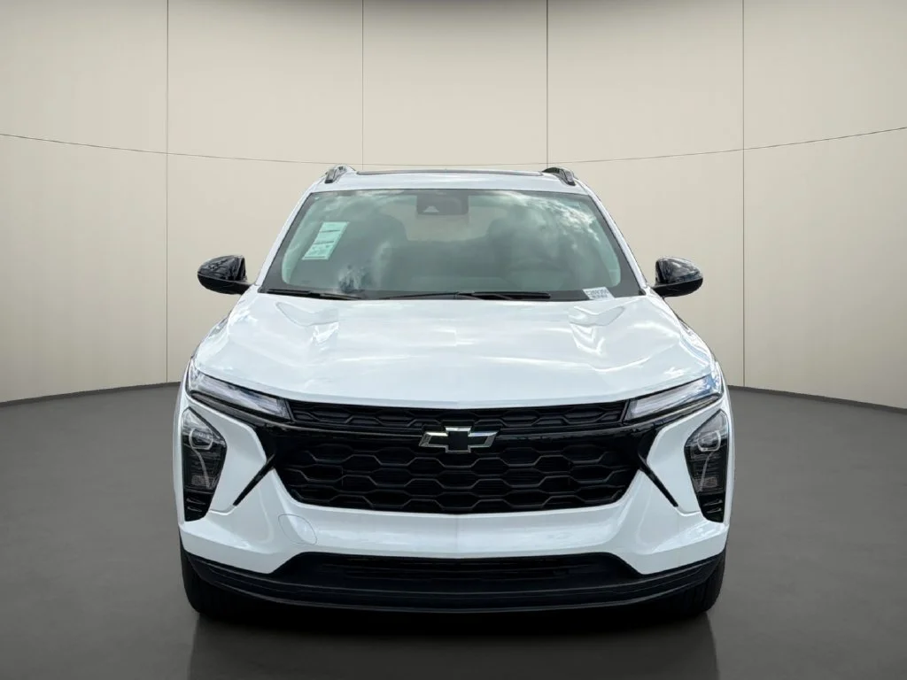New 2026 Summit White Chevrolet LT image 2