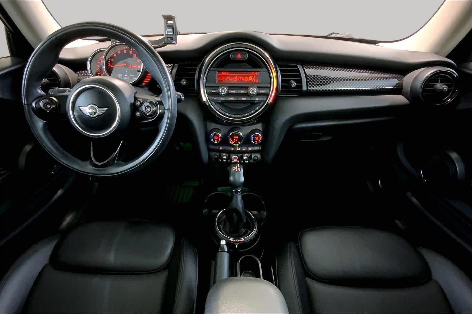 Used 2016 Thunder Grey Metallic MINI S image 15